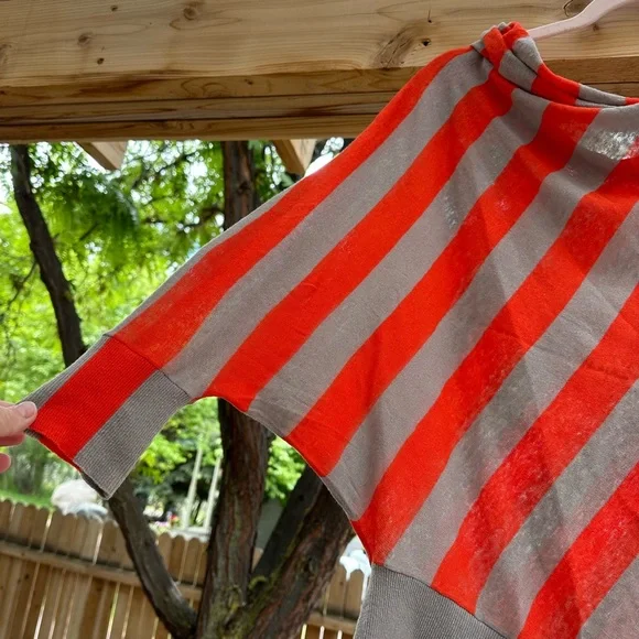 Anthropologie Moth Asymmetrical Drapey Sweater Top Dolman Sleeves Medium - Picture 9 of 11